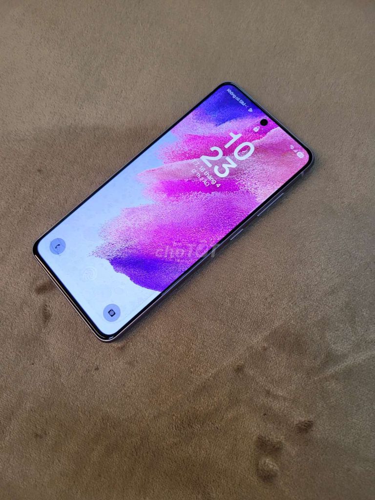 Galaxy S21 Fe 5G màu Tím máy Việt Nam 2sim 8/128gb. Mua bán Điện thoại tại Quận Thanh Xuân Hà Nội được đăng bởi NGUYỄN XIỂN TX HN  hình 1