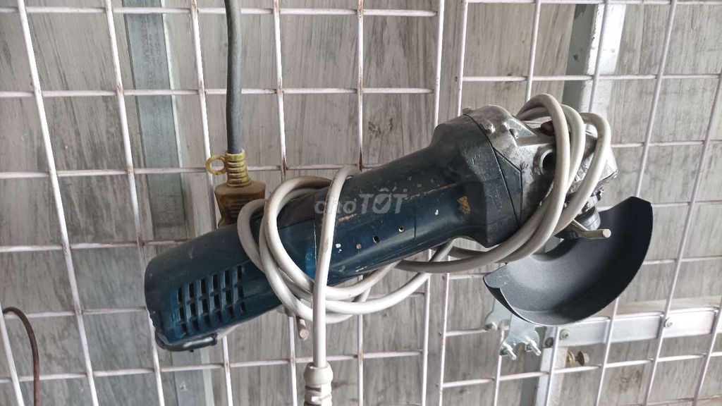 Máy mài góc Bosch 900-100 Xanh đen. Mua bán Đồ chuyên dụng, Giống nuôi trồng tại Thành phố Cao Lãnh Đồng Tháp được đăng bởi ĐIỆN CƠ THÀNH PHƯƠNG hình 1