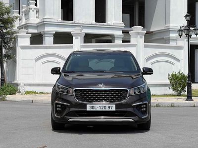 Kia Sedona 2018 2.2 DATH - 96000 km. Mua bán Ô tô tại Quận Long Biên Hà Nội được đăng bởi Le hao