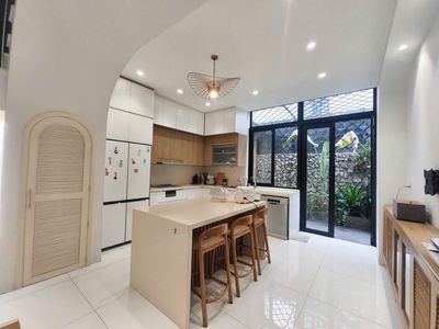 BÁN NHÀ KHU COMPOUD AN NINH DÀNH CHO KHÁCH Ở MUỐN CHỌN NƠI VĂN MINH