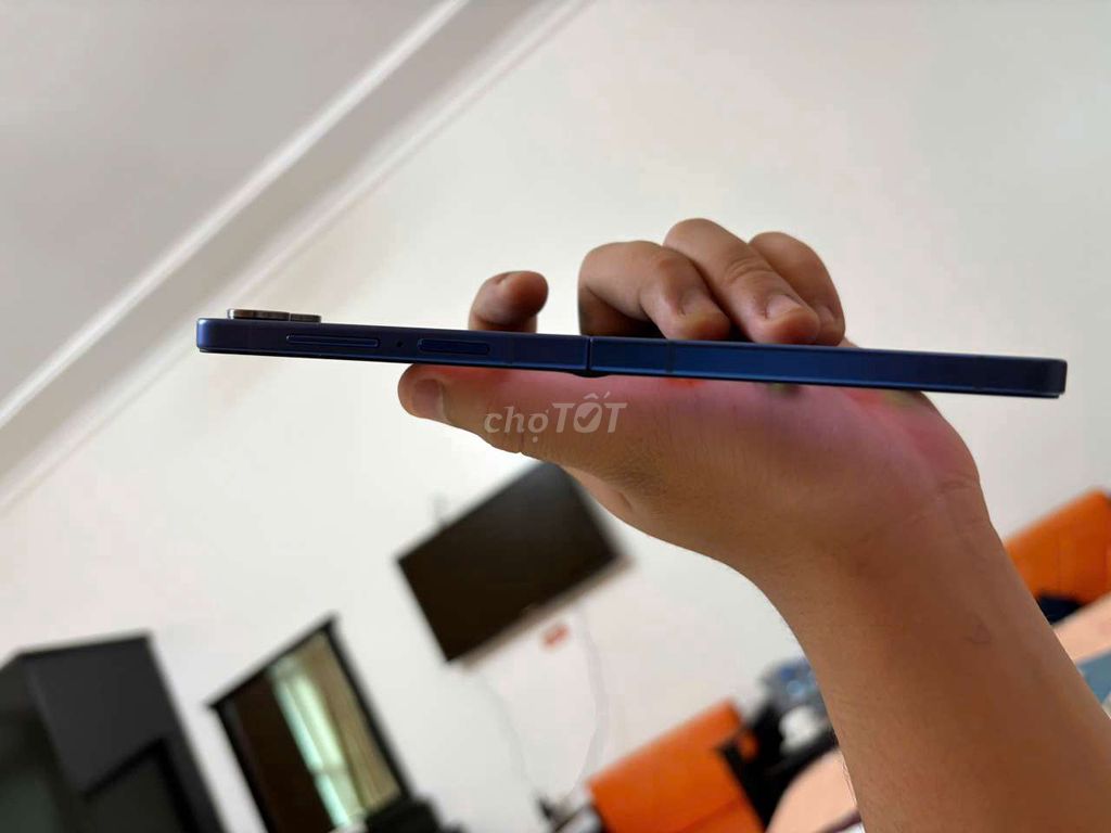 Samsung Zflip 7 Xanh navy Đã sử dụng. Mua bán Điện thoại tại Quận Cầu Giấy Hà Nội được đăng bởi trường vũ hình 1