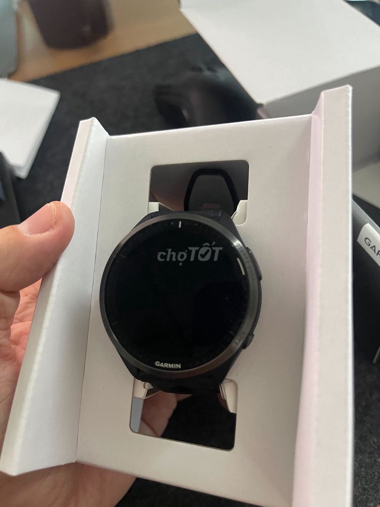 Cần bán đồng hồ Garmin FR965 Đen như mới