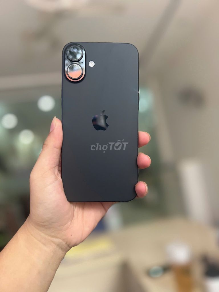 16 PLUS 256GB , SIM VẬT LÝ , PIN 94% , CÒN BH 2026. Mua bán Điện thoại tại Thành phố Buôn Ma Thuột Đắk Lắk được đăng bởi Cầm Đồ PHÚT 89  hình 1