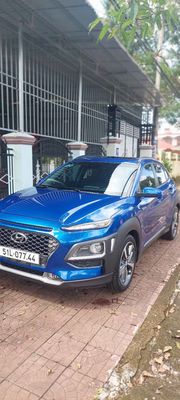Kona sx 2019 1.6 Turbo - 60000 km. Mua bán Ô tô tại Huyện Ia Grai Gia Lai được đăng bởi Ngo Thanh Long