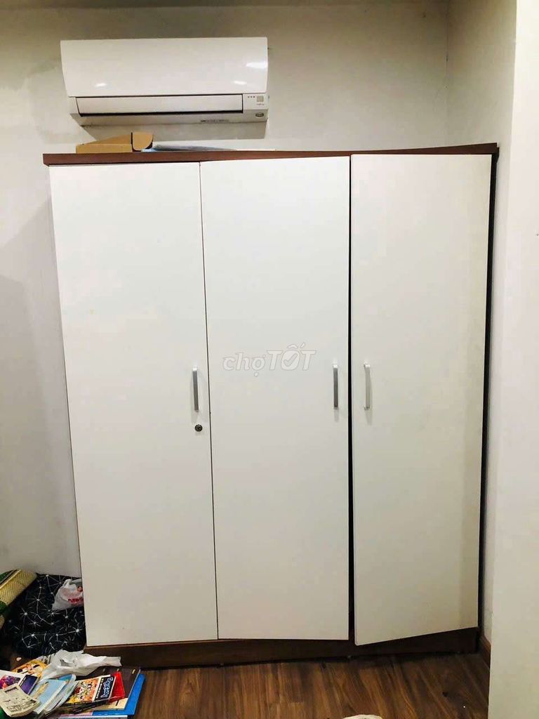Tủ quần áo Gỗ 3 cánh Trắng, Nâu. Mua bán Tủ, kệ gia đình tại Quận Bắc Từ Liêm Hà Nội được đăng bởi Đào Duy Lợi hình 1