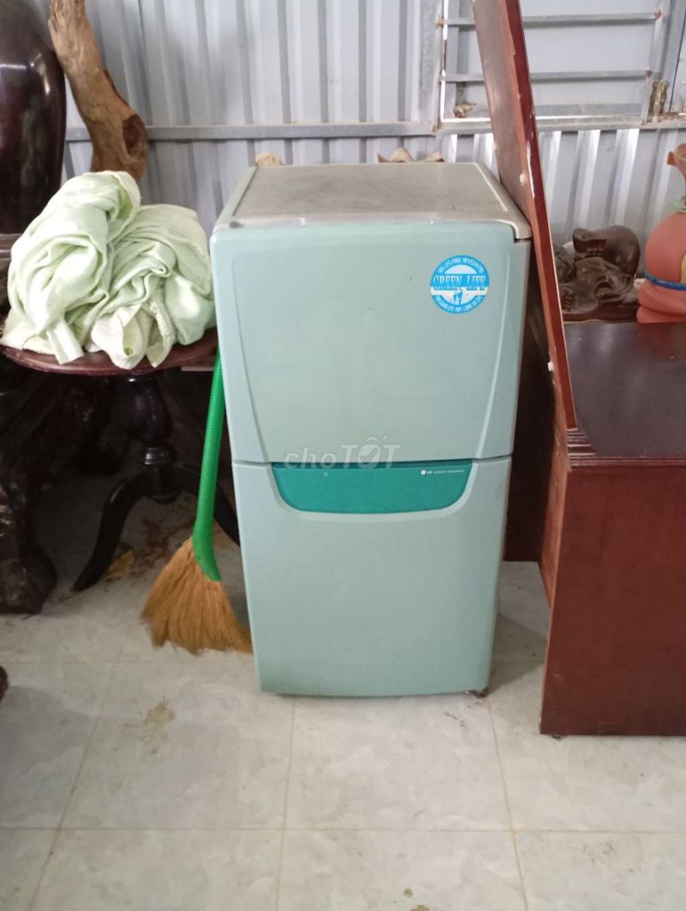 Tủ lạnh Không đông tuyết đã sử dụng. Mua bán Tủ lạnh tại Thành phố Nha Trang Khánh Hòa được đăng bởi Nguyen luc hien hình 1