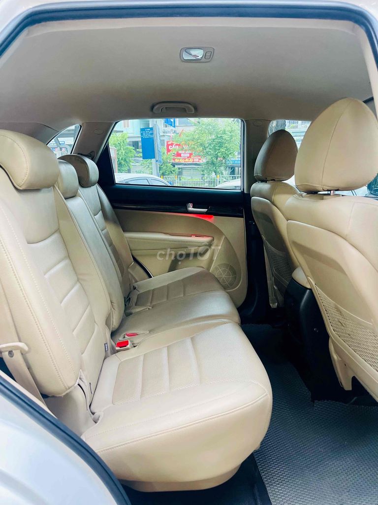 Kia Sorento Delux xăng đăng ký 2021. Mua bán Ô tô tại Quận Hoàng Mai Hà Nội được đăng bởi Phạm quang đồng hình 9