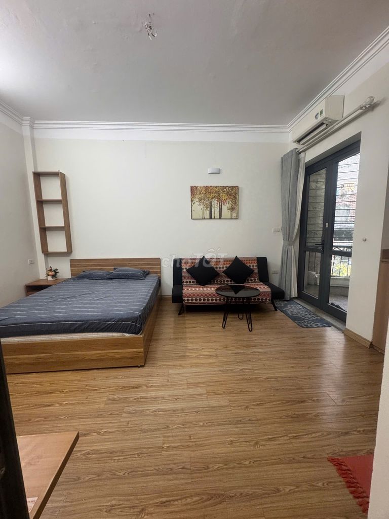 Дом 33 кв.м, 5 этажей, 3 спальни, район Хан Чуой, Ханой