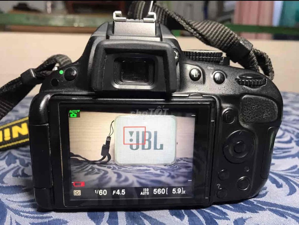 Máy ảnh nikon d5100 kèm lens 18-55 vr