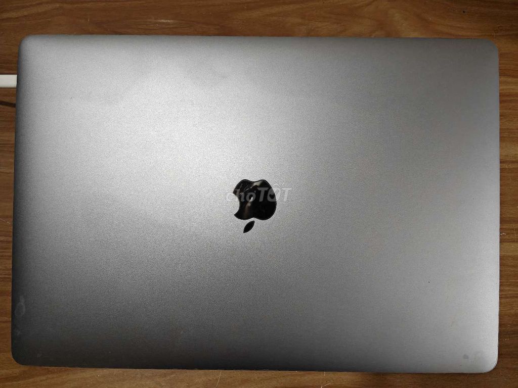 Apple Macbook Pro 15 inch 2018 i7 16GB/256GB Xám. Mua bán Laptop tại Quận Hải Châu Đà Nẵng được đăng bởi Thanh Nguyen hình 1