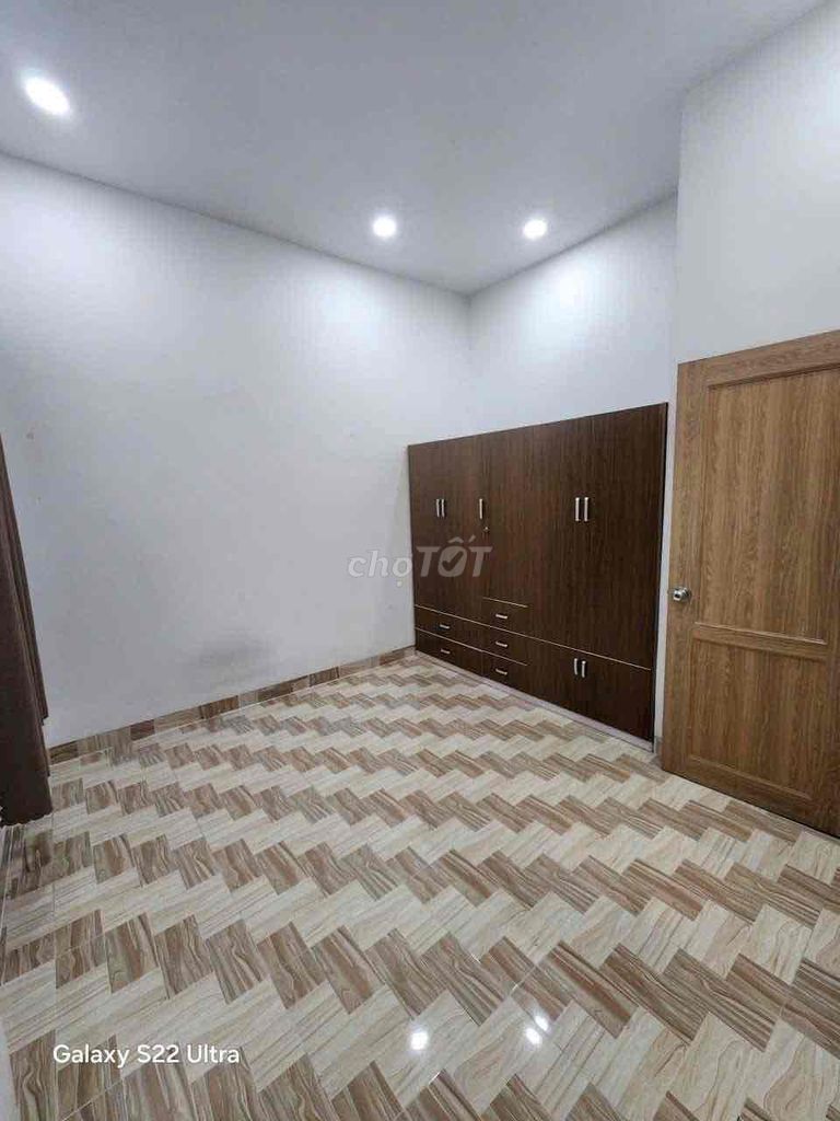 Cho thuê nhà liền kề #2PN Hẻm Huỳnh Văn Luỹ. Phú Lợi. Cho thuê nhà ở tại Thành phố Thủ Dầu Một Bình Dương được đăng bởi Quang Trung hình 1