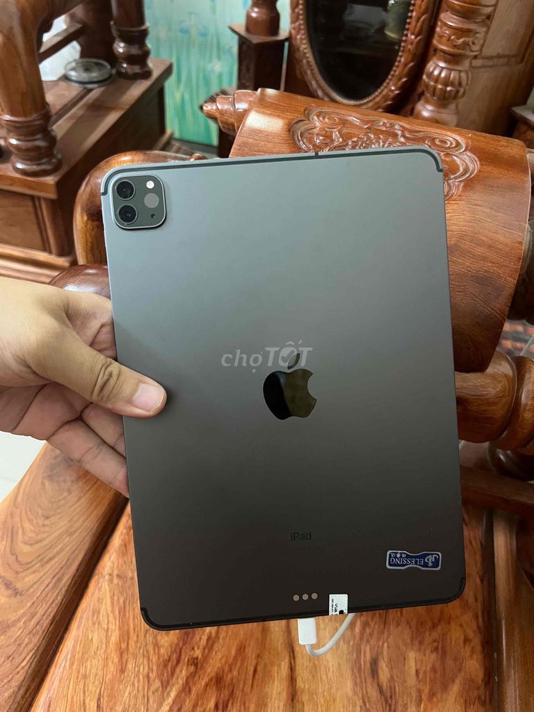 iPad Pro 2020 4G. Mua bán Máy tính bảng tại Huyện Khoái Châu Hưng Yên được đăng bởi việt xo hình 1
