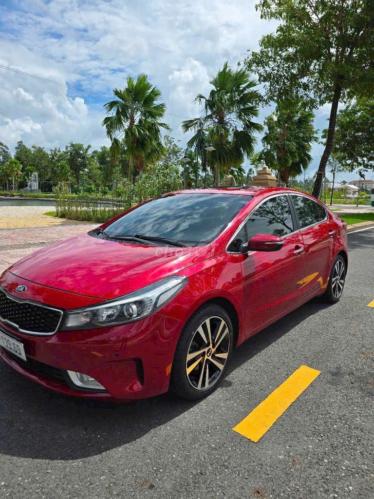 Kia Cerato 2018 1.6 AT Luxury. Mua bán Ô tô tại Thành phố Vị Thanh Hậu Giang được đăng bởi SALON Ô TÔ HƯNG HẬU GIANG hình 4