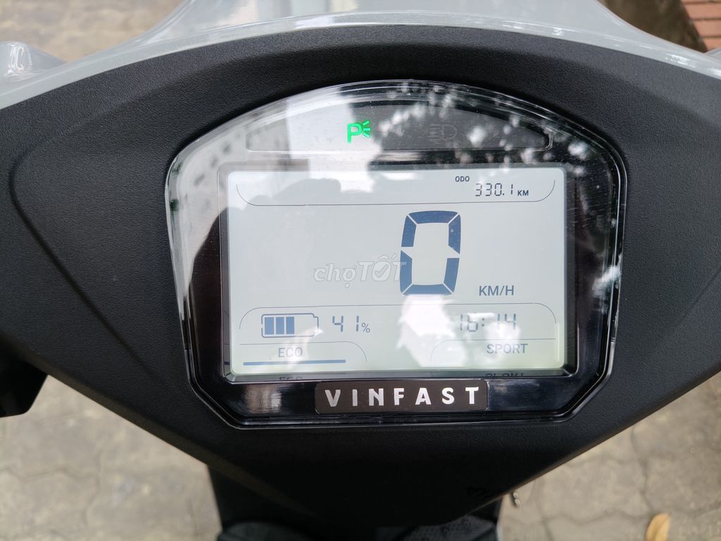 VinFast Vento Neo Xám xi măng, xe mới chờ biển. Mua bán Xe điện tại Quận Long Biên Hà Nội được đăng bởi chung hình 2