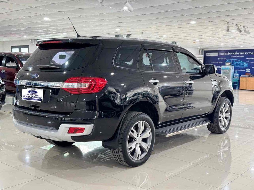 FORD EVEREST TITANIUM 4x2 - THƯƠNG LƯỢNG. Mua bán Ô tô tại Quận 3 Tp Hồ Chí Minh được đăng bởi Trí Xe Ford hình 5