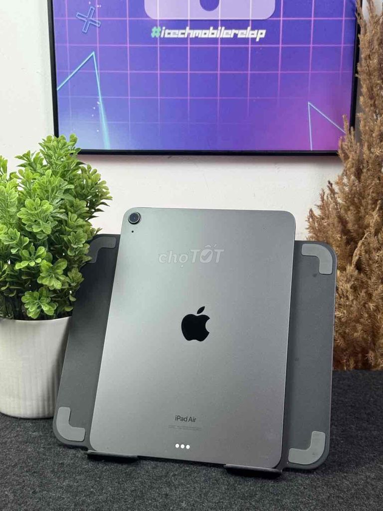 Apple iPad Air 5 M1 64GB Xám. Mua bán Máy tính bảng tại Quận 10 Tp Hồ Chí Minh được đăng bởi Đình Hiếu hình 1
