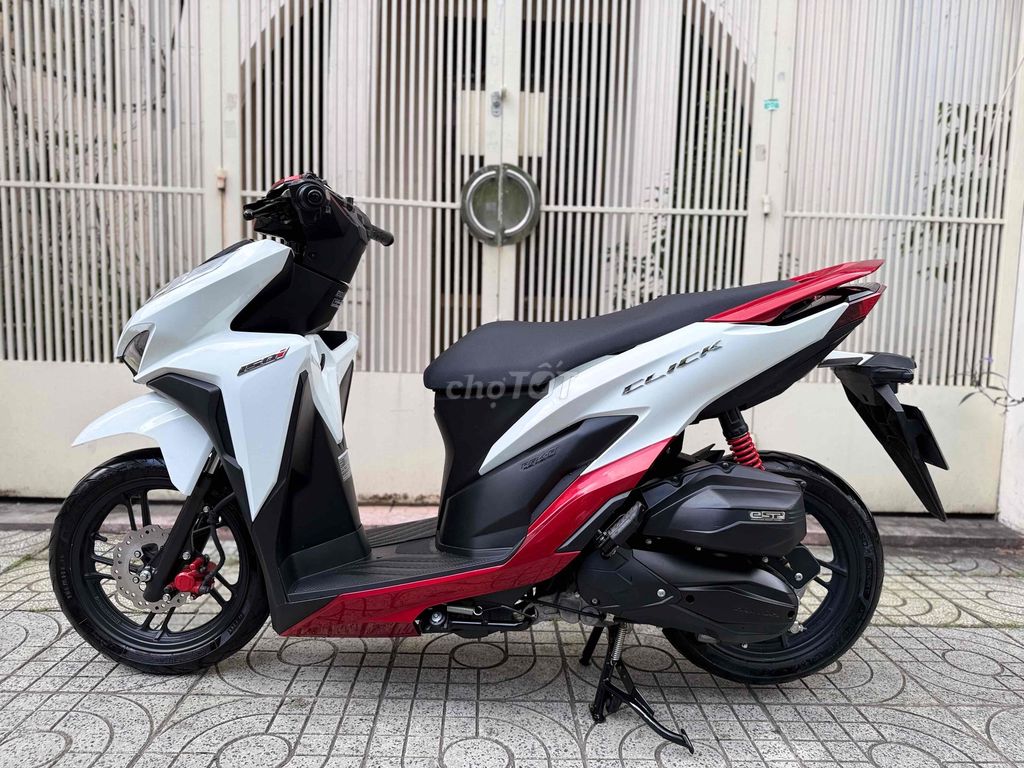 Honda Click 150 2021 Белый Красный 18000км