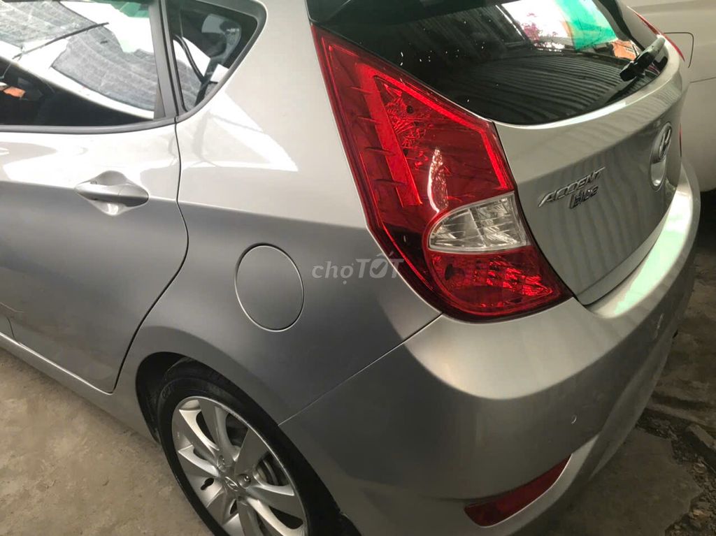 Hyundai Accent 2015 1.4 AT xe nguyên zin xe nhâp