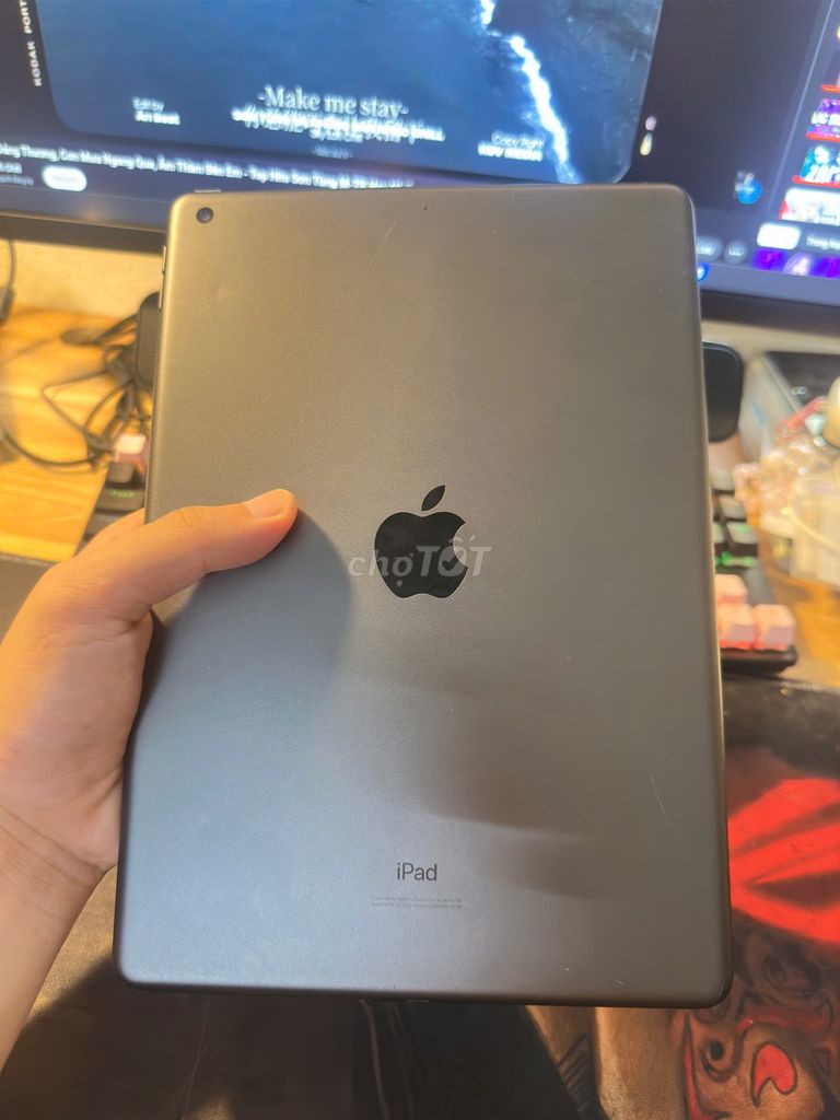 Apple iPad Gen 7 128GB Xám Wifi. Mua bán Máy tính bảng tại Quận Bắc Từ Liêm Hà Nội được đăng bởi DUCLUONG  hình 1