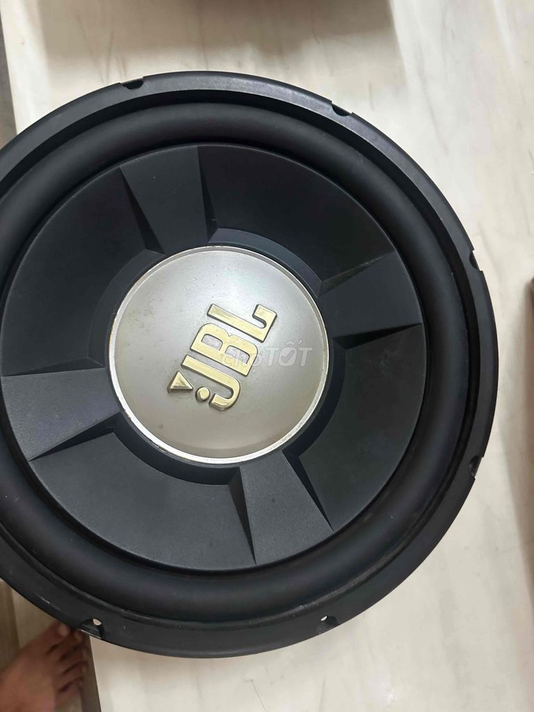 Loa siêu trầm JBL 30 inch Đen. Mua bán Tivi, Âm thanh tại Quận Bình Tân Tp Hồ Chí Minh được đăng bởi Anh Nguyen hình 1