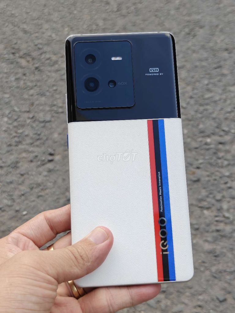 iQOO 10 Pro 12GB/512GB Trắng 99%. Mua bán Điện thoại tại Quận Bình Tân Tp Hồ Chí Minh được đăng bởi Phạm Vôn hình 1
