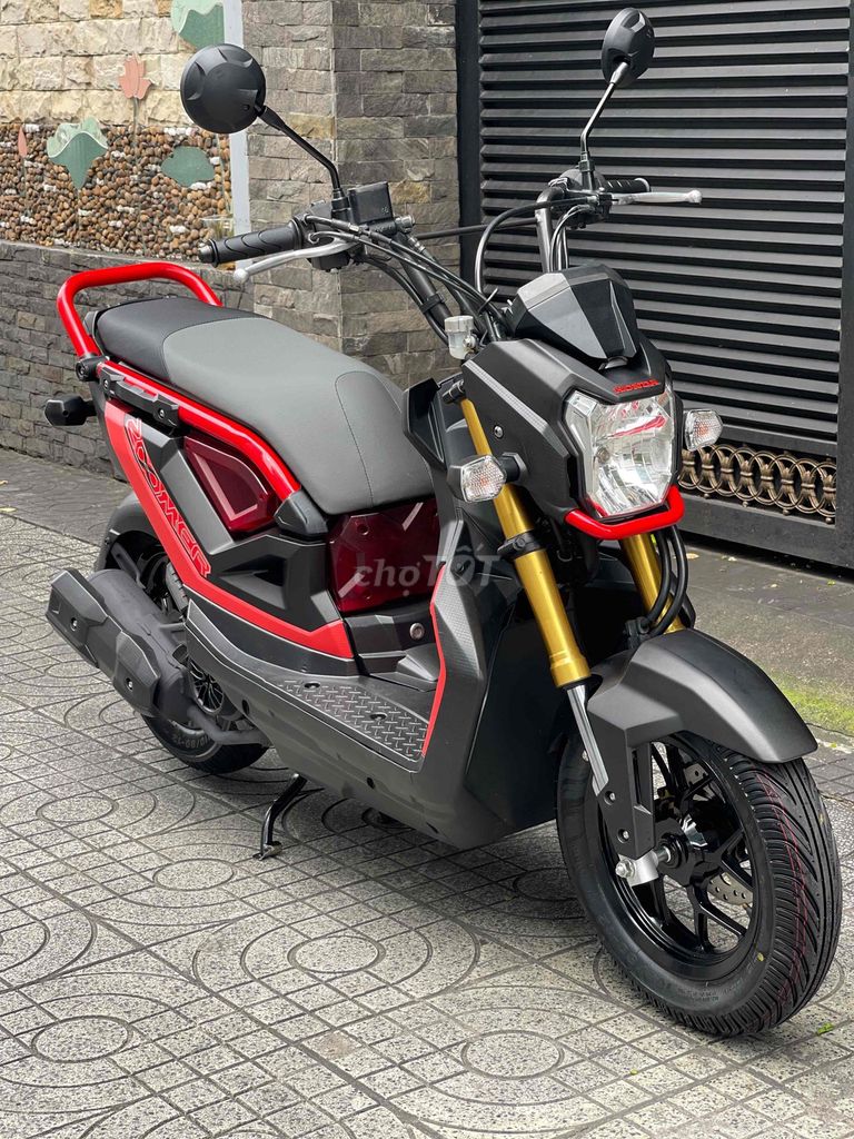 Honda Zoomer X 2019 Thái Lan màu đen đỏ chính chủ. Mua bán Xe máy tại Quận Bình Thạnh Tp Hồ Chí Minh được đăng bởi  bảo huy hình 3