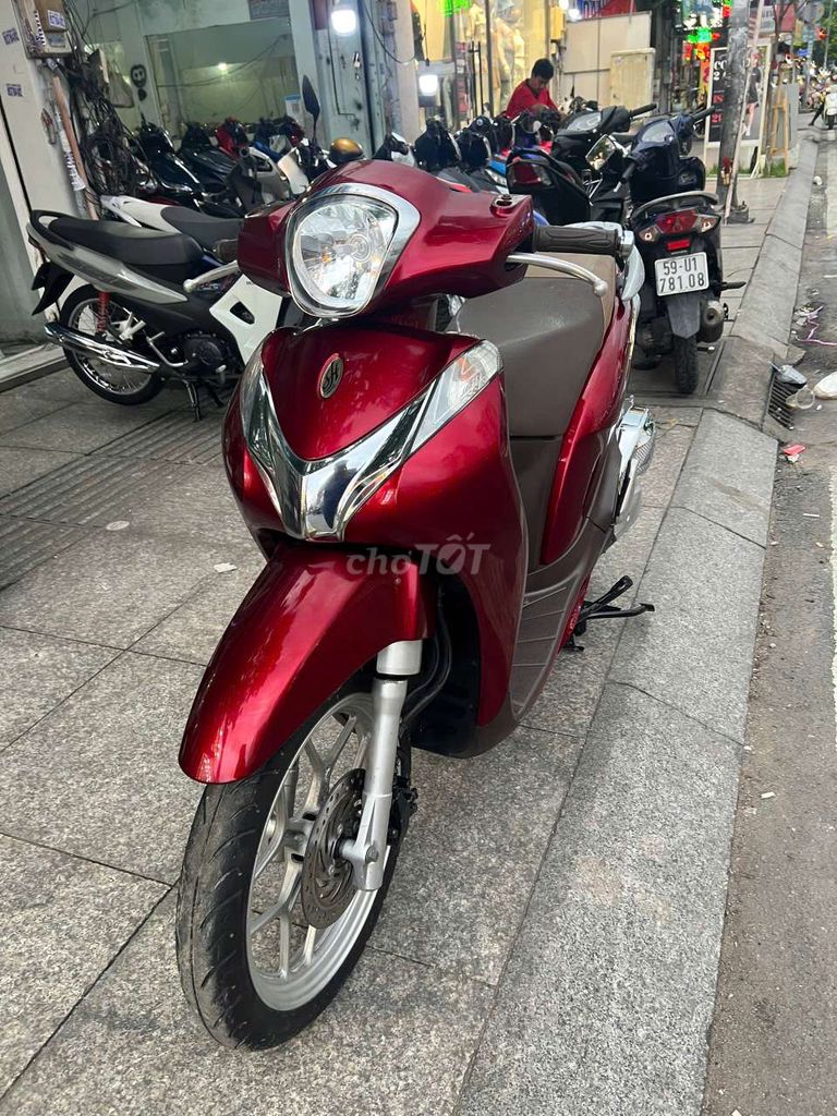 Honda SH mode 2018 mới 90% bstp chính chủ