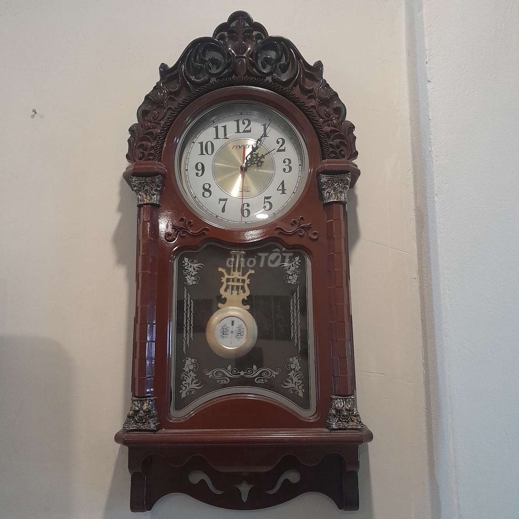 Đồng hồ treo tường Nhựa Nâu Pin. Mua bán Đồ sưu tầm, đồ cổ tại Quận Sơn Trà Đà Nẵng được đăng bởi Hưng nguyễn hình 1