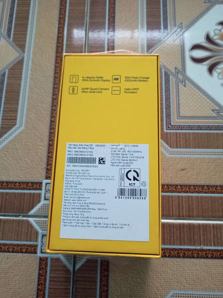 0931934966 - Realme 6 8gb/128gb Trắng