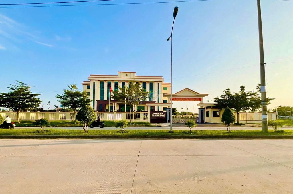 BÁN NỀN ĐẸP MẶT TIỀN CHIẾT KHẤU 3% NGAY ĐỢT NÀY. Mua bán Đất tại Thành phố Bạc Liêu Bạc Liêu được đăng bởi Thùy Dung hình 3