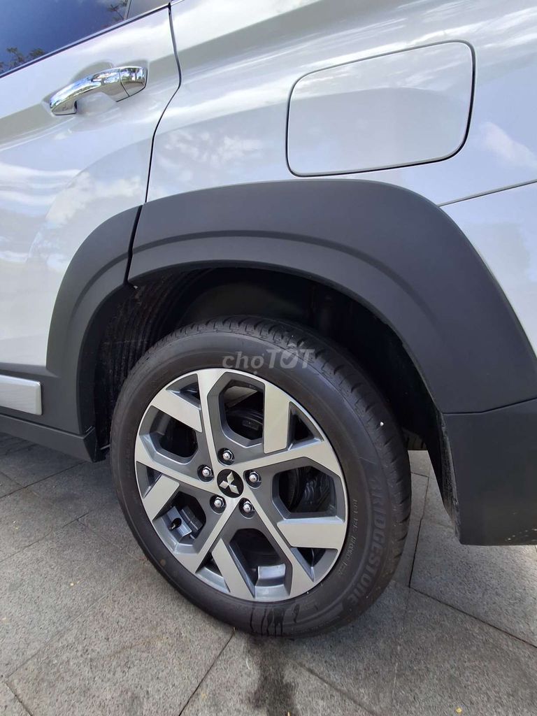 2025 - 700 km. Mua bán Ô tô tại Thành phố Huế Thừa Thiên Huế được đăng bởi La van tung hình 9