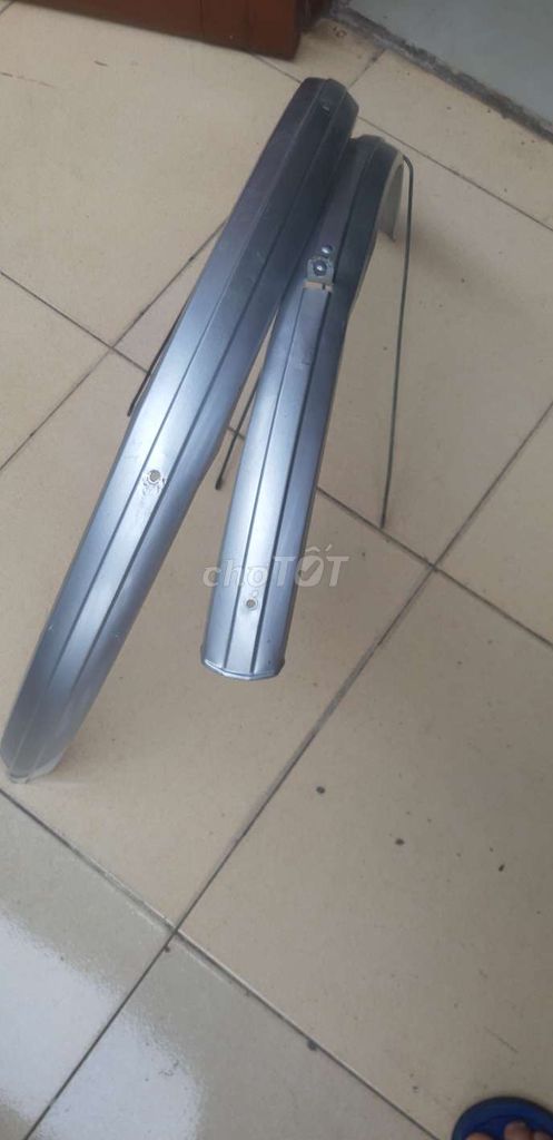 Chắn bùn xe đạp Favorit 650 Bạc. Mua bán Phụ tùng xe tại Quận Lê Chân Hải Phòng được đăng bởi Lê Bình hình 4