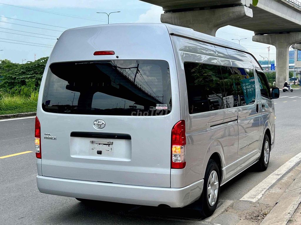 Bán Hiace dầu 3.0 2018 - Xe bảo dưỡng full hãng. Mua bán Ô tô tại Thành phố Thủ Đức Tp Hồ Chí Minh được đăng bởi Tấn Quang Toyota Đông Sài Gòn hình 3
