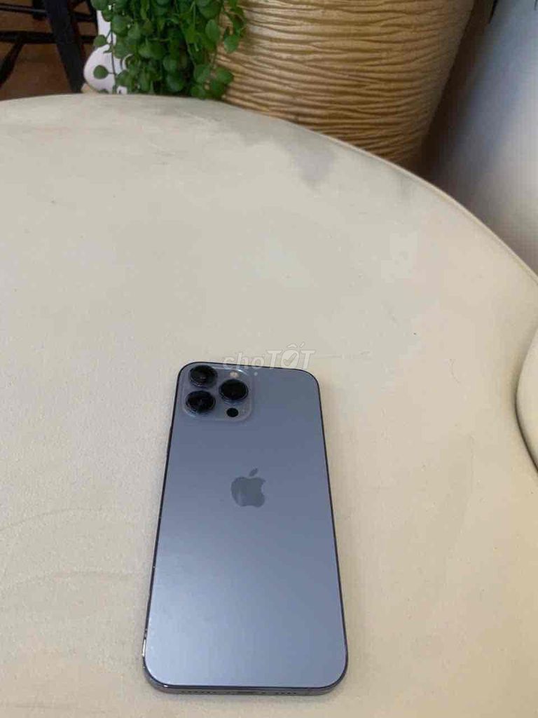 Apple iPhone 13 Pro Max 128GB Xám 79%. Mua bán Điện thoại tại Huyện Bình Chánh Tp Hồ Chí Minh được đăng bởi Nguyễn Thành hình 1