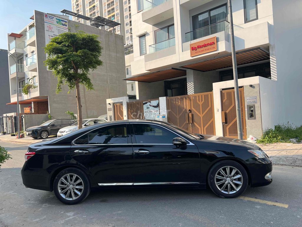 Lexus ES 350 sx 31/12/2009 - 93.000 km. Mua bán Ô tô tại Quận 7 Tp Hồ Chí Minh được đăng bởi Võ Phương  hình 2