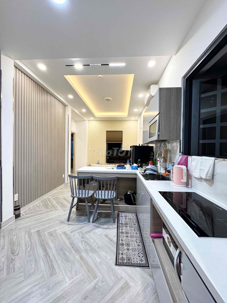 siêu phẩm 2PN full nội thất cao cấp, ban công ngay Phan Đăng Lưu. Cho thuê căn hộ/chung cư tại Quận Bình Thạnh Tp Hồ Chí Minh được đăng bởi Ngọc Nguyễn hình 3