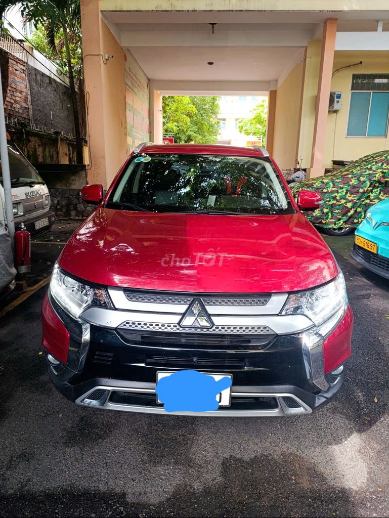 Mitsubishi Outlander 2022 2.0 CVT - 10500 km. Mua bán Ô tô tại Quận Bình Thạnh Tp Hồ Chí Minh được đăng bởi Nguyễn Triều hình 2