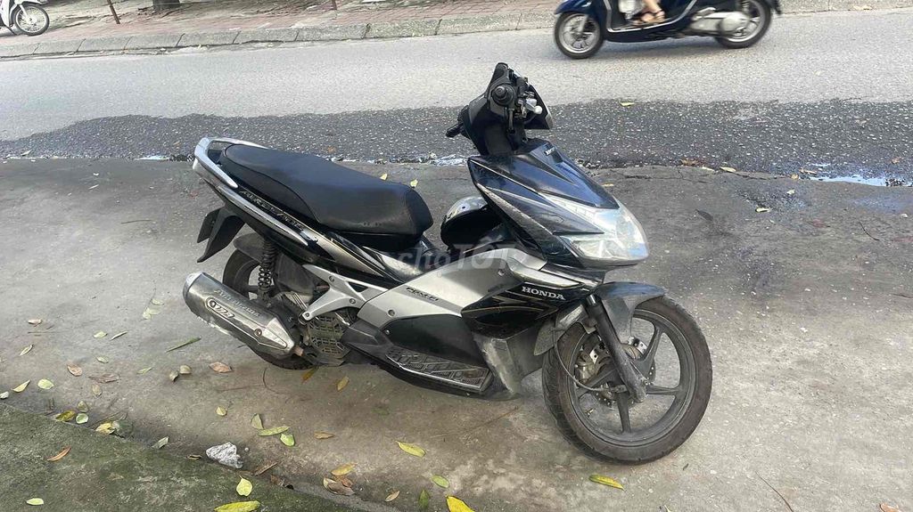 Bán xe Airblade FI 2009 cũ tại hà nội. Mua bán Xe máy tại Quận Thanh Xuân Hà Nội được đăng bởi việt hình 4