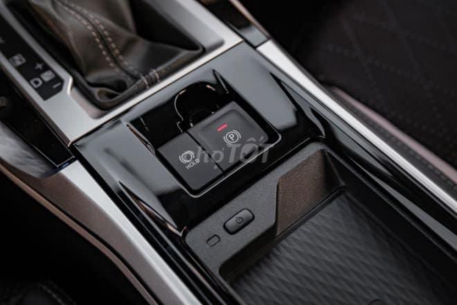 Toyota Veloz Cross 2025. Mua bán Ô tô tại Quận Hà Đông Hà Nội được đăng bởi Toyota Hà Đông  hình 3