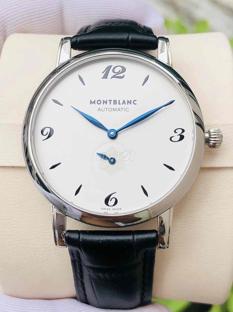 MONTBLANC Star Classique 107073. Mua bán Đồng hồ tại Quận Hoàng Mai Hà Nội được đăng bởi Anh Tuấn hình 1