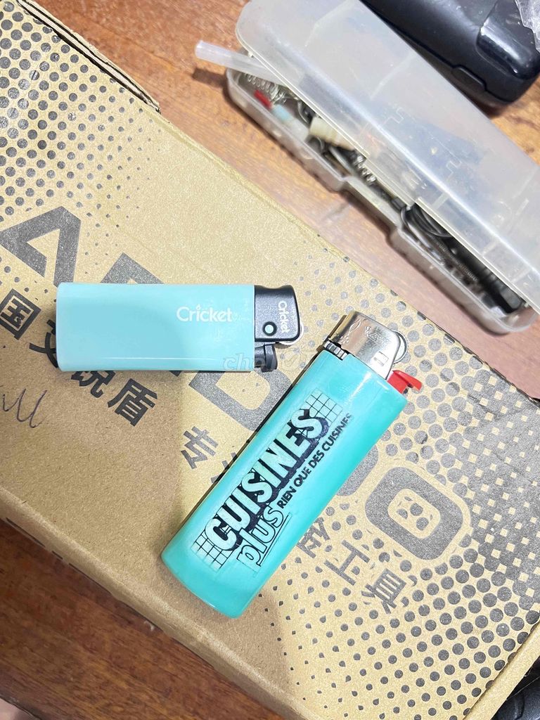 Bật lửa Cricket Xanh ngọc Nhựa custom van bơm. Mua bán Đồ sưu tầm, đồ cổ tại Quận 10 Tp Hồ Chí Minh được đăng bởi Lương Nguyễn hình 1