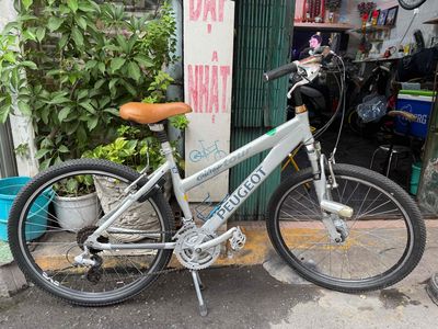 XE ĐẠP NHẬT HÀNG HIỆU PEUGEOT ( PHÁP), PHUỘC NHÚN. Mua bán Xe đạp tại Quận Tân Bình Tp Hồ Chí Minh được đăng bởi NGỌC YẾN