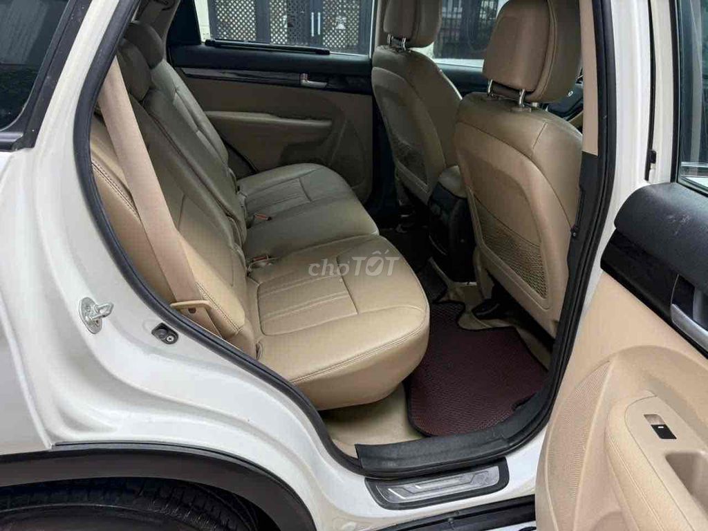 Kia Sorento CRDi 2.2 máy dầu số tự động đời 2016. Mua bán Ô tô tại Huyện Bình Chánh Tp Hồ Chí Minh được đăng bởi Như Đạo hình 8