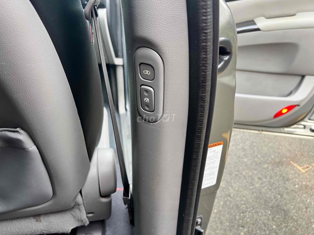 Kia Carnival 2011 -Nhập Hàn 8 Chỗ-Tự Động Đẳng Câp. Mua bán Ô tô tại Thành phố Dĩ An Bình Dương được đăng bởi Hiếu Auto Nghĩa Phát hình 10