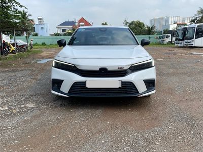 Honda Civic 2023 RS 30.000km Trắng. Mua bán null tại Thành phố Thủ Đức Tp Hồ Chí Minh được đăng bởi Thành Thuỷ hình 1