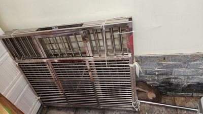 Lồng chó inox