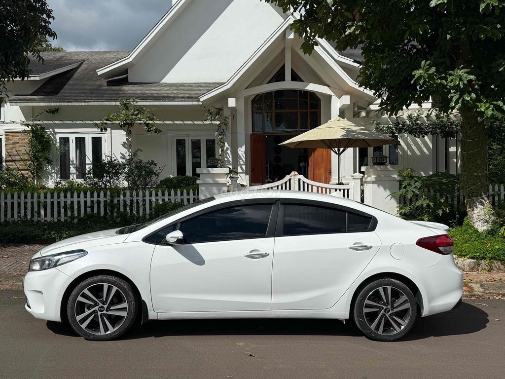 Kia Cerato 2018 1.6 MT - 79 km. Mua bán Ô tô tại Huyện Krông Pắc Đắk Lắk được đăng bởi Văn sy hình 9