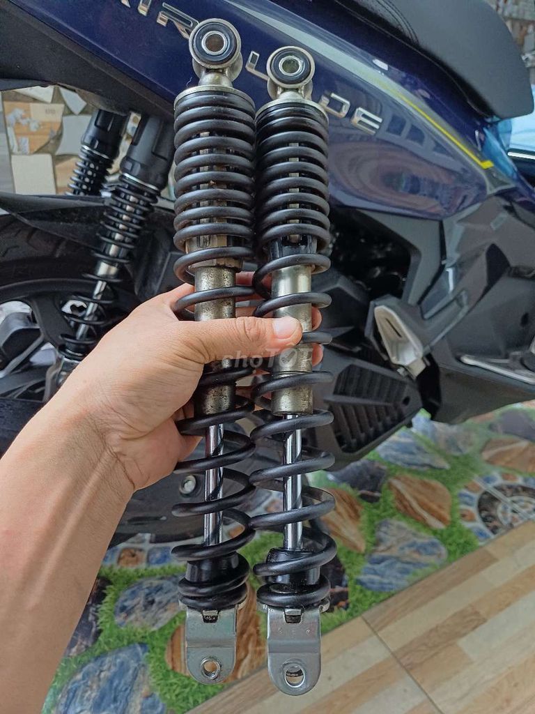 Phuộc sau zin ab 125. Mua bán Phụ tùng xe tại Huyện Nhà Bè Tp Hồ Chí Minh được đăng bởi Phong Phan hình 2