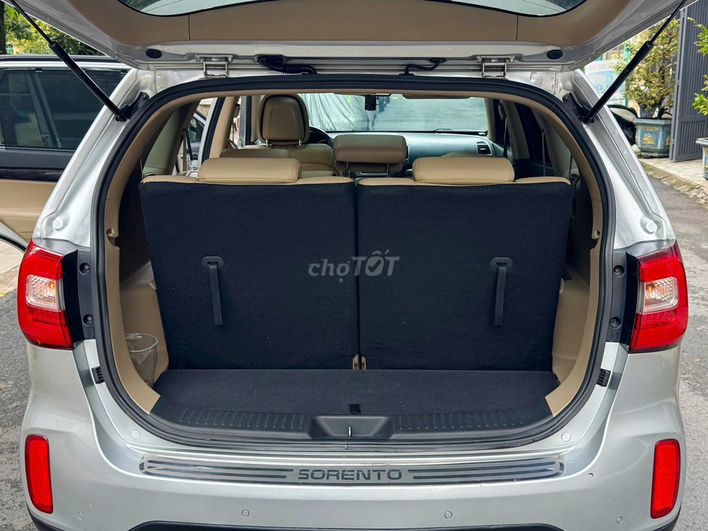 Bán KIA Sorento DAT Premium model 2020 Bạc zin đẹp. Mua bán Ô tô tại Quận 12 Tp Hồ Chí Minh được đăng bởi Việt 8080 hình 5