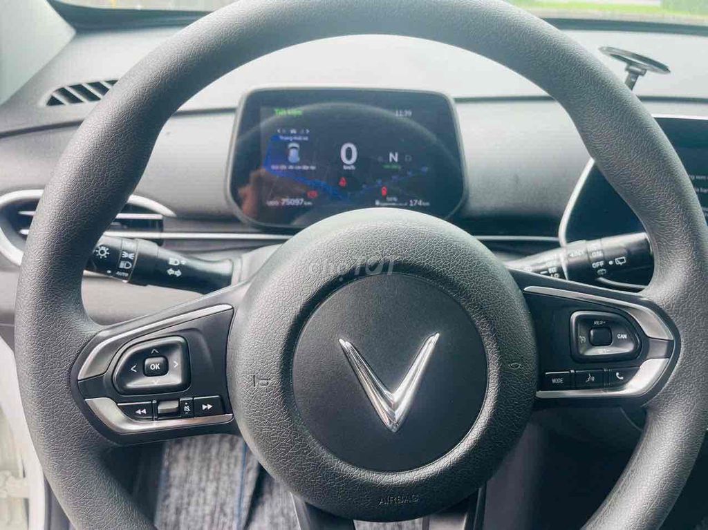 VinFast VF5 2024 Plus - 75000 km. Mua bán Ô tô tại Quận Thanh Xuân Hà Nội được đăng bởi Dương Xuân Trường hình 10